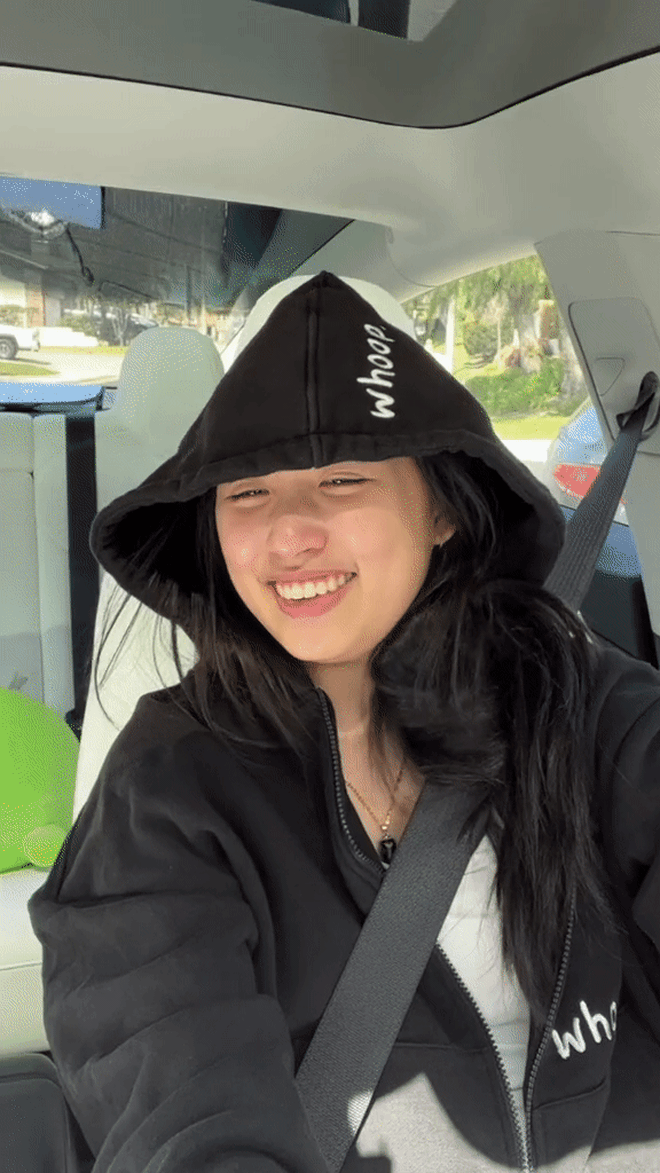 Jenny Huỳnh để lộ tình hình bất ổn hiện tại, vừa lái xe vừa khóc - Ảnh 2.
