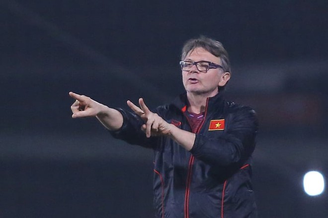 Th&ocirc;ng số đ&aacute;ng lo ngại của U22 Việt Nam khiến HLV Troussier đau đầu - Ảnh 1.