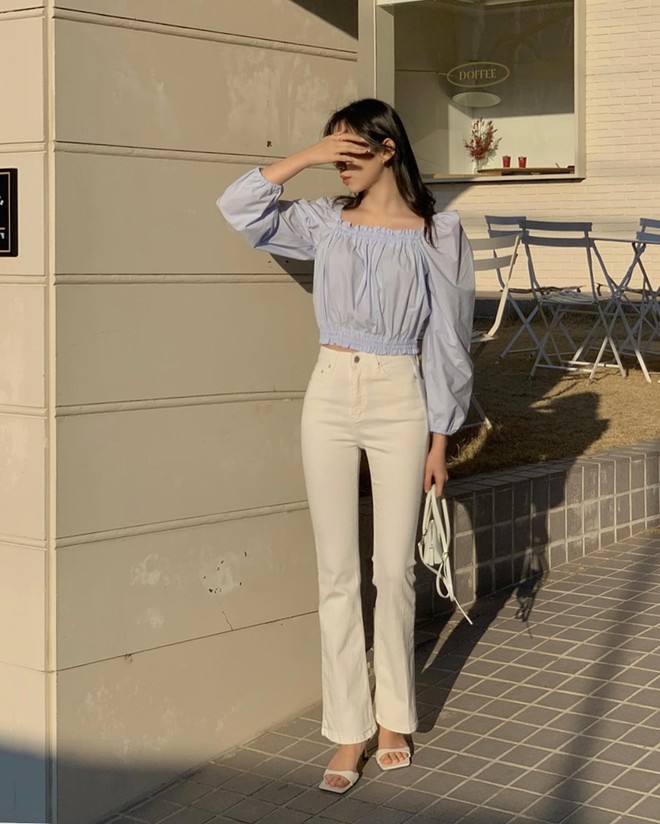 Phối áo blouse như thế nào cho hợp lý 