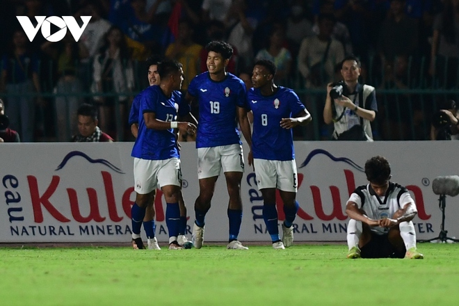 U22 Campuchia dẫn đầu bảng A sau lượt trận ra quân ở SEA Games 32 - Ảnh 9.