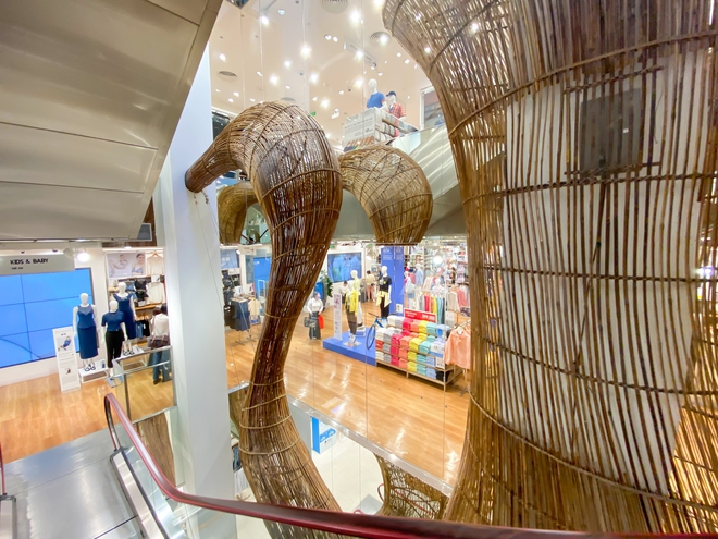 Nh&igrave;n lại TTTM Parkson Đồng Khởi nổi tiếng một thời của giới trẻ, số phận khu UNIQLO sầm uất sẽ ra sao? - Ảnh 10.