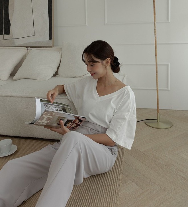Diện &aacute;o thun trắng c&agrave;ng đơn giản c&agrave;ng đẹp với 10 c&ocirc;ng thức - Ảnh 8.