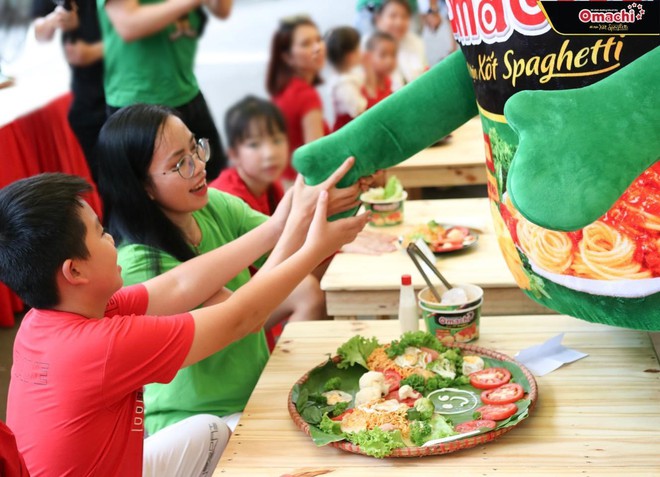 Quậy tưng bừng Thảo Cầm Vi&ecirc;n, biệt đội Omachi Spaghetti đối đầu bất ph&acirc;n thắng bại c&ugrave;ng c&aacute;c kh&aacute;ch nh&iacute; - Ảnh 6.
