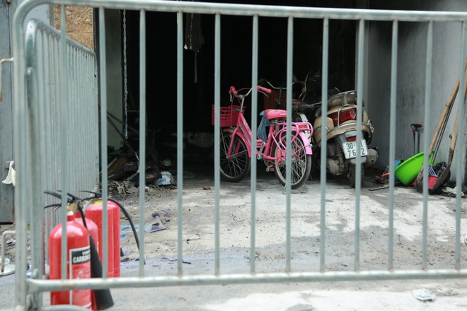 Hiện trường thương tâm vụ hỏa hoạn ở Hà Nội khiến 4 bà cháu tử vong - Ảnh 7.