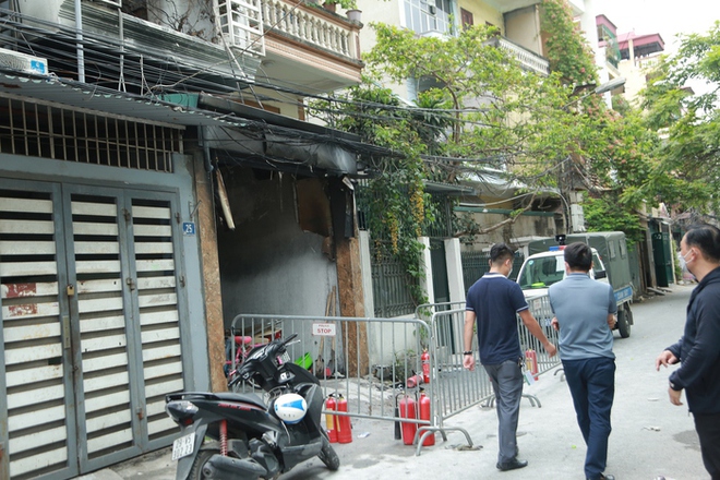Hiện trường thương tâm vụ hỏa hoạn ở Hà Nội khiến 4 bà cháu tử vong - Ảnh 1.