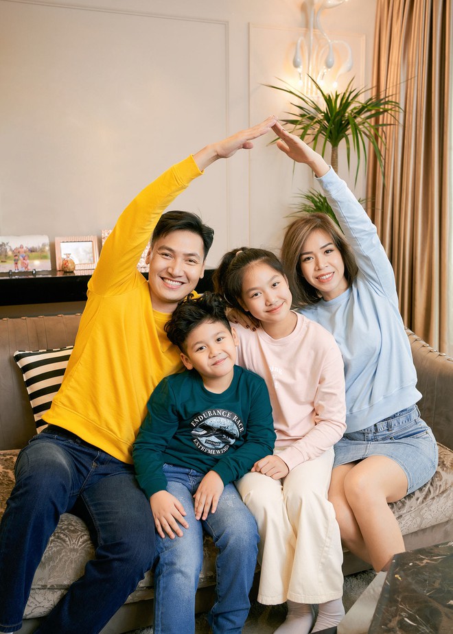 Mạnh Trường kỷ niệm 20 năm ng&agrave;y y&ecirc;u v&agrave; tiết lộ sự thay đổi của b&agrave; x&atilde; - Ảnh 4.