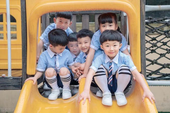 3 điều cha mẹ n&ecirc;n l&agrave;m khi cho con đi học mầm non - Ảnh 1.