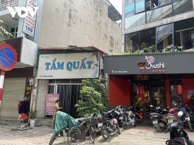 &ldquo;Loạn&rdquo; số nh&agrave; tr&ecirc;n nhiều tuyến phố ở H&agrave; Nội - Ảnh 12.
