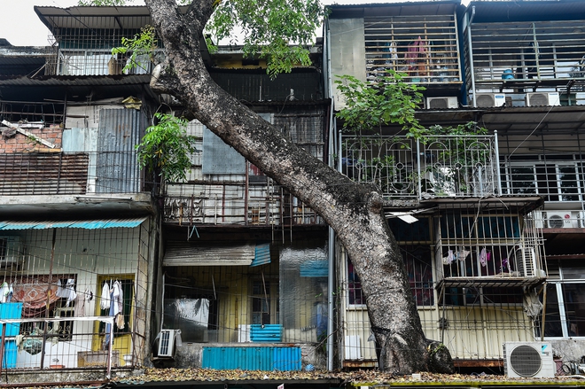 Từ vụ cháy khiến 4 bà cháu tử vong ở Hà Nội: Hiểm hoạ từ những “chuồng cọp” quây kín nhà dân - Ảnh 8.