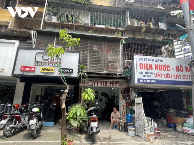 &ldquo;Loạn&rdquo; số nh&agrave; tr&ecirc;n nhiều tuyến phố ở H&agrave; Nội - Ảnh 9.