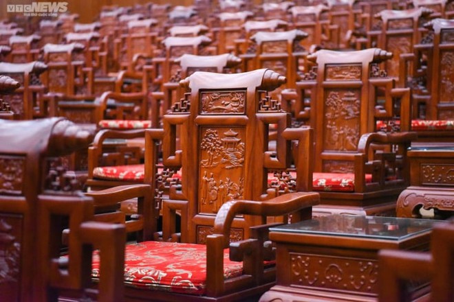 Bên trong khán phòng nhà hát có 341 ghế Đồng Kỵ gây tranh cãi ở Bắc Ninh - Ảnh 3.