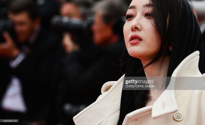 Dàn sao châu Á qua ống kính hung thần ở Cannes 2023: Phạm Băng Băng - Quan Hiểu Đồng lộ chung 1 khuyết điểm, minh tinh U60 gây ngỡ ngàng - Ảnh 17.