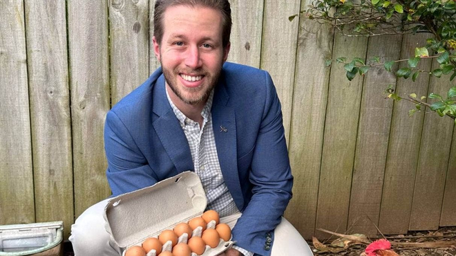 "Cò đất" tặng trứng miễn phí …