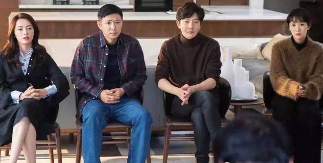 Mua chung cư c&ugrave;ng chị g&aacute;i, chẳng mấy chốc hối hận v&igrave; h&agrave;ng ng&agrave;y phải đụng mặt: L&agrave;m h&agrave;ng x&oacute;m với người th&acirc;n chẳng phải chuyện dễ d&agrave;ng - Ảnh 2.