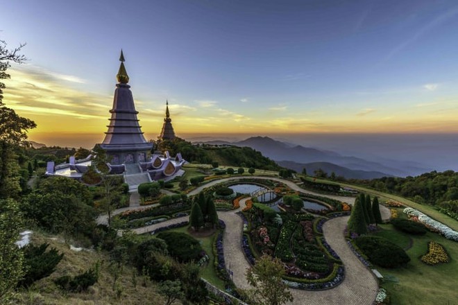 Trải nghiệm một Chiang Mai yên bình và xanh mướt ở xứ sở Chùa Vàng - Ảnh 2.