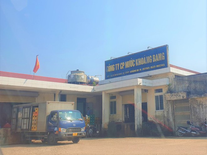 Vụ con đỉa trong b&igrave;nh nước: C&ocirc;ng bố kết quả x&eacute;t nghiệm c&aacute;c mẫu nước - Ảnh 2.