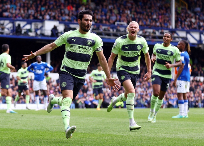 Man City c&oacute; thể v&ocirc; địch Ngoại hạng Anh ngay đ&ecirc;m nay - Ảnh 1.