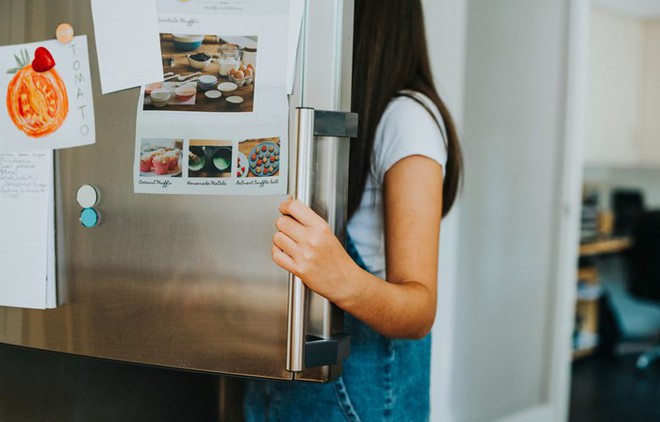 Thời tiết n&oacute;ng đỉnh điểm, lưu lại mẹo d&ugrave;ng tủ lạnh để tiền điện kh&ocirc;ng tăng ch&oacute;ng mặt - Ảnh 1.