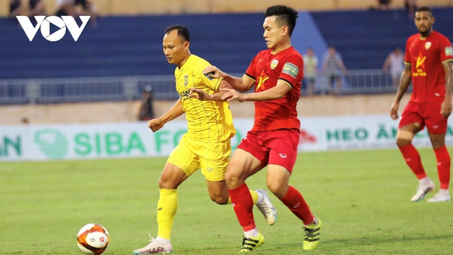 Kết quả vòng 8 V.League 2023: SLNA chia điểm Hà Tĩnh, Nam Định bị Hải Phòng cầm hòa - Ảnh 5.
