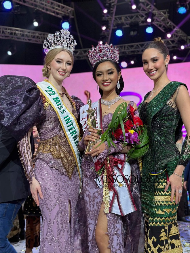 Nhan sắc 3 Hoa hậu Indonesia vừa đăng quang gây tranh cãi - Ảnh 3.