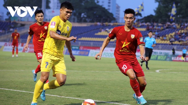 Kết quả vòng 8 V.League 2023: SLNA chia điểm Hà Tĩnh, Nam Định bị Hải Phòng cầm hòa - Ảnh 4.