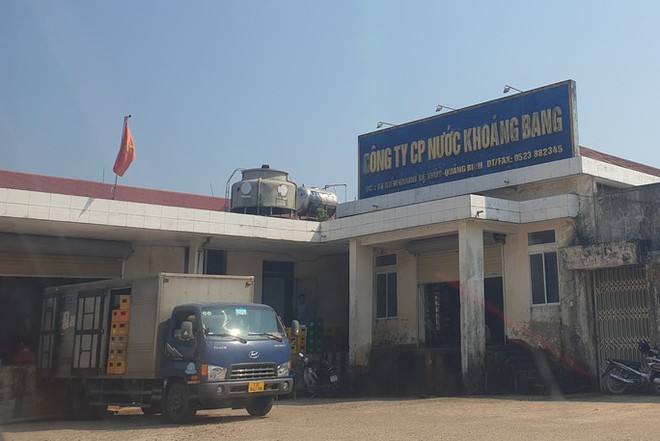 Vụ con đỉa trong bình nước: Mức phạt khó tin vì... tiêu hủy chứng cứ - Ảnh 1.