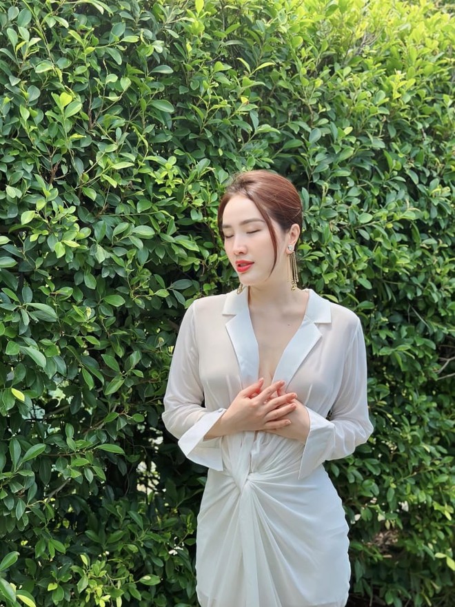 Bảo Thy diện bikini, kh&aacute;n giả xu&yacute;t xoa: G&aacute;i một con d&aacute;ng chuẩn như người mẫu - Ảnh 8.