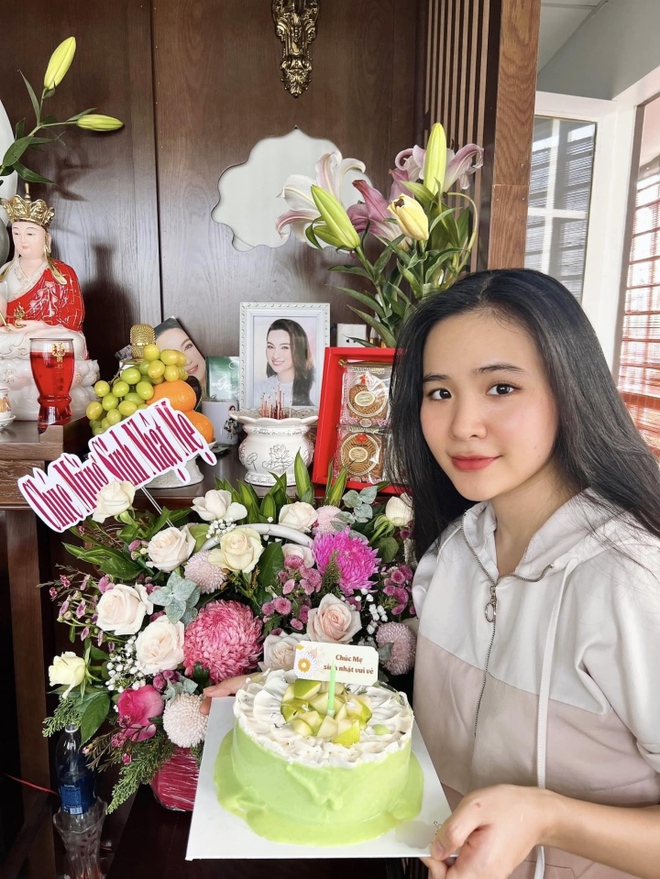 Hồ Văn Cường v&agrave; 3 con g&aacute;i nu&ocirc;i theo nghệ thuật của Phi Nhung hiện tại thế n&agrave;o? - Ảnh 6.