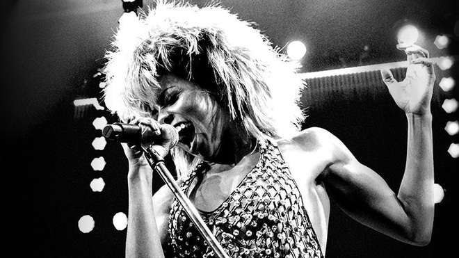 Cuộc đời của Nữ hoàng Rock & Roll Tina Turner qua những bức ảnh - Ảnh 13.