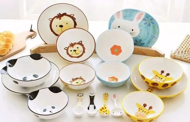 B&eacute; g&aacute;i 1 tuổi mắc ung thư m&aacute;u qu&aacute;i &aacute;c sau khi d&ugrave;ng loại b&aacute;t tử thần n&agrave;y - Ảnh 1.