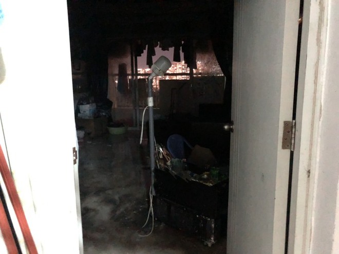 Cháy căn hộ chung cư ở TP Thủ Đức khi chủ nhà đi vắng - Ảnh 2.
