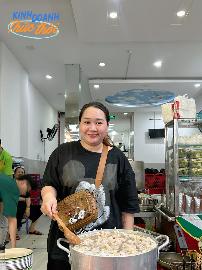 Tiệm lẩu quận Tân Bình mỗi ngày bán 500 nồi lẩu, doanh thu hơn 400 triệu/tuần nhờ có một bí quyết giúp hút khách - Ảnh 5.