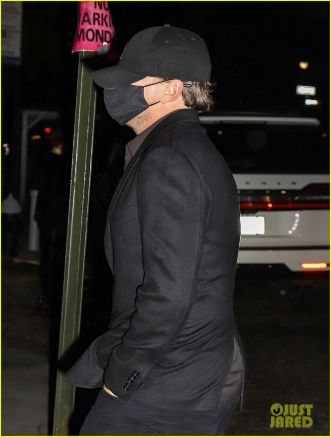 Gigi Hadid v&agrave; Leonardo DiCaprio c&ugrave;ng đến dự tiệc hậu Met Gala giữa tin đồn hẹn h&ograve;? - Ảnh 4.