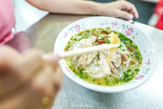 Những quán ăn nức tiếng hơn nửa thế kỷ ở Sài Gòn - Ảnh 18.