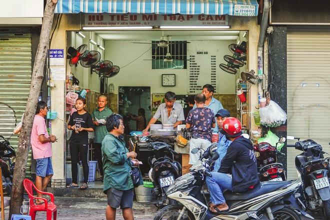 Những quán ăn nức tiếng hơn nửa thế kỷ ở Sài Gòn - Ảnh 13.