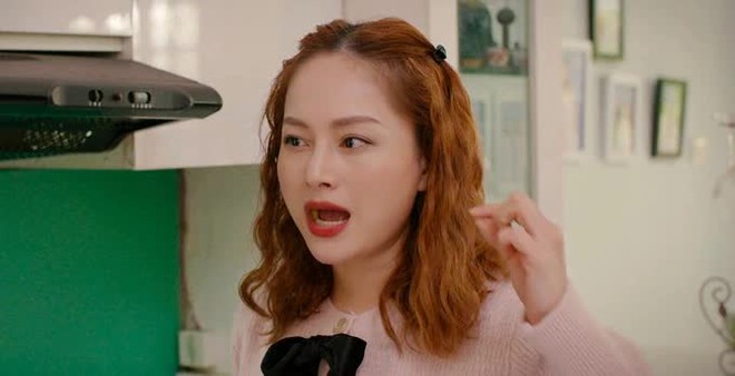 Lan Phương l&ecirc;n tiếng khi bị ch&ecirc; diễn lố - Ảnh 1.