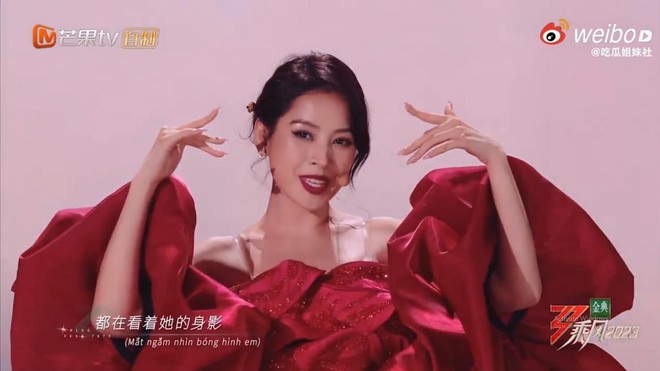 Blogger 9 triệu người theo d&otilde;i ở Trung Quốc khen Chi Pu thực sự xinh đẹp, d&acirc;n t&igrave;nh ủng hộ 100% nhưng giọng h&aacute;t kh&ocirc;ng thể khen được! - Ảnh 4.