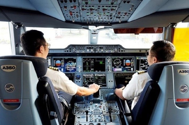 Nhân viên hàng không sử dụng chất cấm không được phục vụ trong ngành - Ảnh 1.
