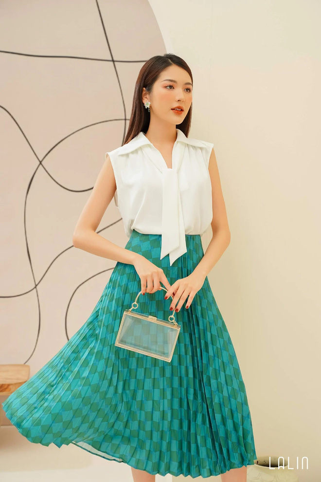 13 mẫu chân váy, nàng công sở cứ mặc lên là eo thon dáng gọn, cao ráo như hơn 1m6 - Ảnh 19.