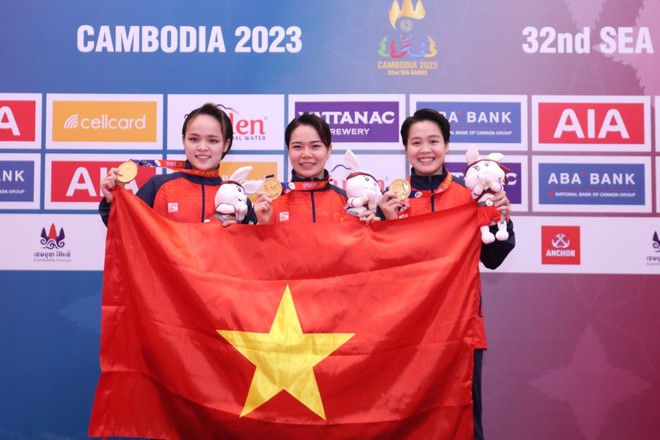 Cận cảnh bài thi xuất sắc giúp đoàn Việt Nam giành HCV đầu tiên ở SEA Games 32 - Ảnh 6.