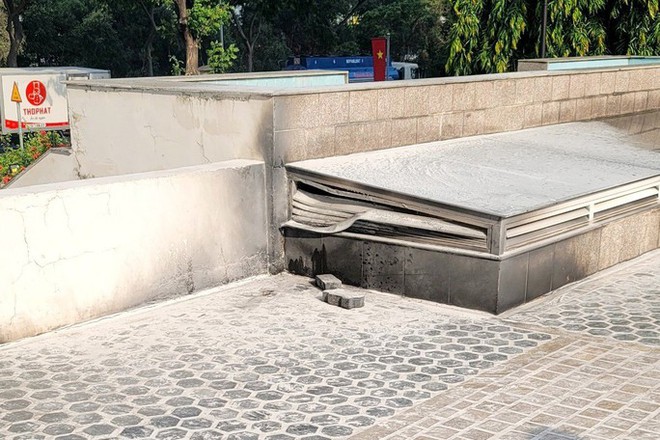 Chung cư ở huyện Nhà Bè, TP.HCM 5 lần bị phóng hỏa - Ảnh 1.