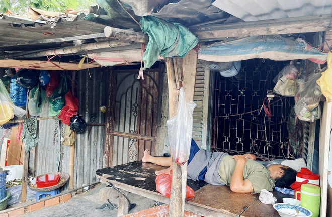 Đừng bỏ lỡ: TPHCM đang cháy bỏng dưới ánh nắng gay gắt