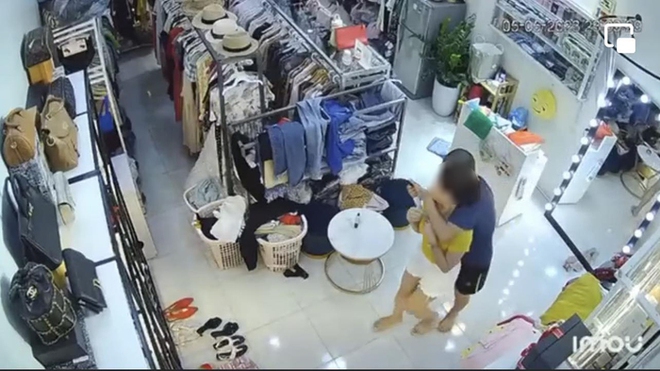 Nh&acirc;n chứng kể lại việc bắt đối tượng d&ugrave;ng dao uy hiếp, khống chế đ&ograve;i hiếp d&acirc;m trong đ&ecirc;m - Ảnh 2.