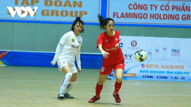 Hot girl ĐT nữ Việt Nam tỏa sáng ngày khai mạc giải Futsal nữ VĐQG 2023 - Ảnh 5.