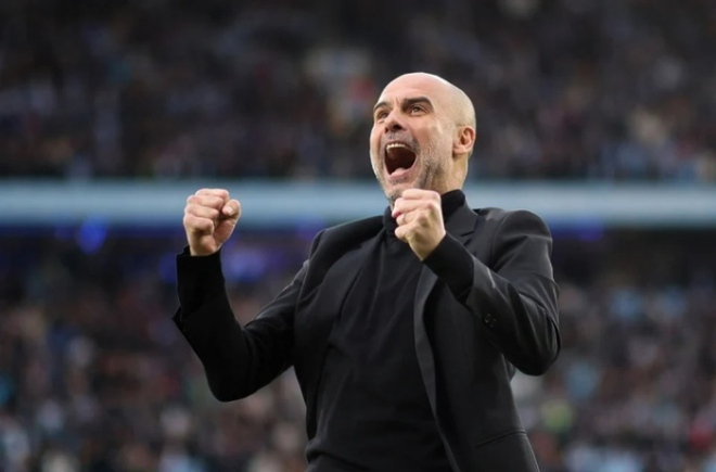 Guardiola lập kỳ tích lịch sử - Ảnh 1.