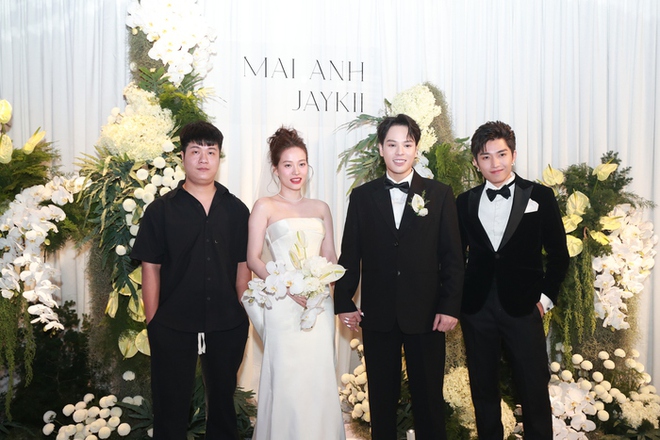 JayKii - Mai Anh cùng con trai lộ diện ở tiệc cưới, dàn sao Việt đổ bộ chúc mừng - Ảnh 10.