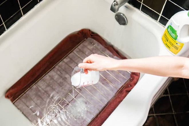 3 phương ph&aacute;p để l&agrave;m sạch gi&aacute; đỡ l&ograve; nướng hiệu quả - Ảnh 1.