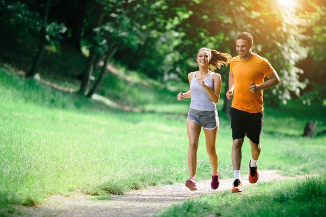 3 thói quen nên làm mỗi sáng để tăng cường sức khỏe và kéo dài tuổi thọ - Ảnh 3.
