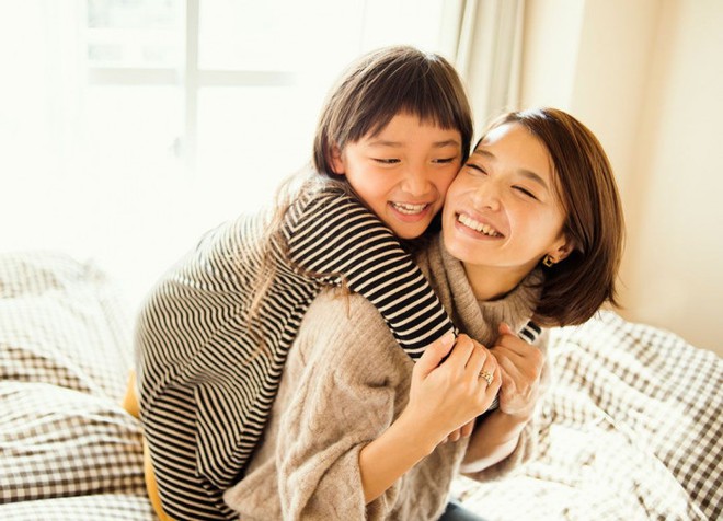 Cha mẹ c&oacute; t&iacute;nh c&aacute;ch n&agrave;y, con c&aacute;i ng&agrave;y c&agrave;ng gắn b&oacute; khăng kh&iacute;t với gia đ&igrave;nh - Ảnh 1.