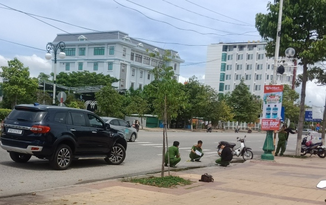 Cha nữ sinh lớp 12 tử vong v&igrave; TNGT ở Ninh Thuận xin l&ugrave;i thời gian x&eacute;t xử - Ảnh 2.